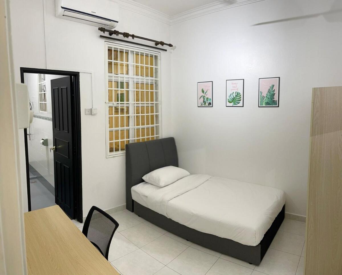 Cozyhaus 9-10pax Wifi, Tvbox, Youtube * Ipoh